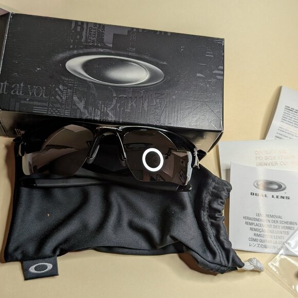 Oakley Half Jacket 2.0 XL sunglasses - Picture 3 of 4